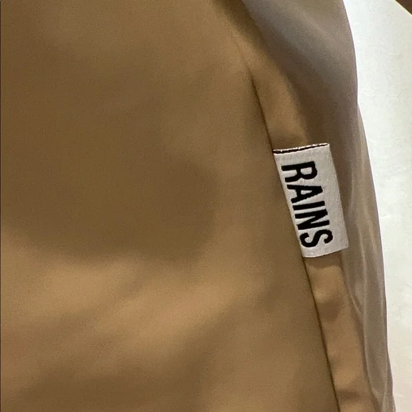 Rains Lightweight Waterproof Trench Style Raincoat in color Sand. NWT - Picture 2 of 14